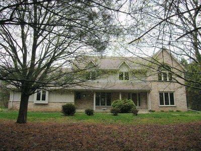 2320 Nagawicka Rd, Hartland, WI, 53029