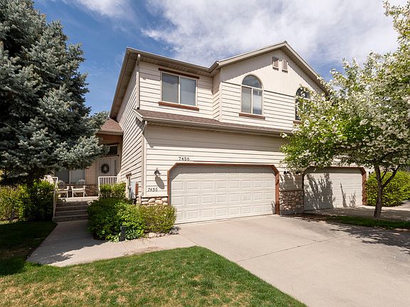 3rd image of 7456 S Southcrest Cir