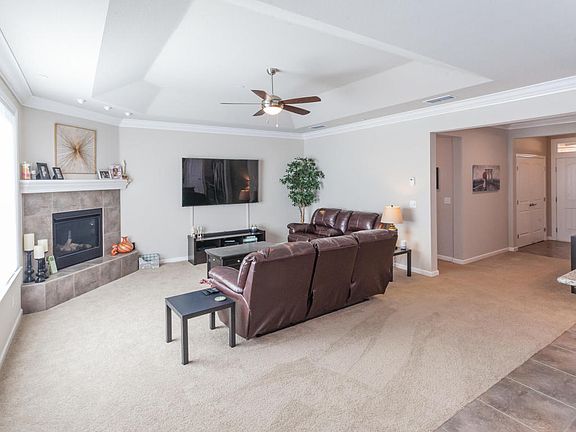 4th image of 6475 Beretta Ln