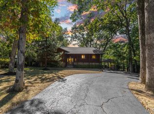 7736 S Rock Hill Rd, Saint Louis, MO 63123