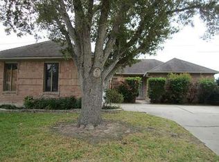 15215 Rio Plaza Dr, Houston, TX 77083