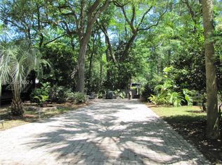 133 Arrow Rd #7, Hilton Head Island, SC 29928