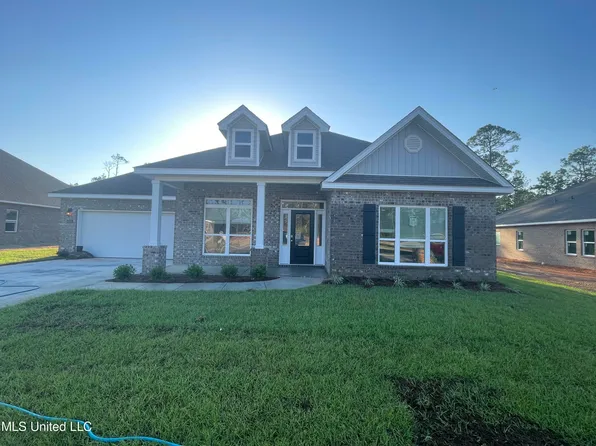 6241 Sandhill Cv, Ocean Springs, MS 39564