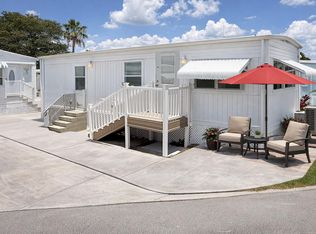 206 Eagle Drive E, Briny Breezes, FL 33435