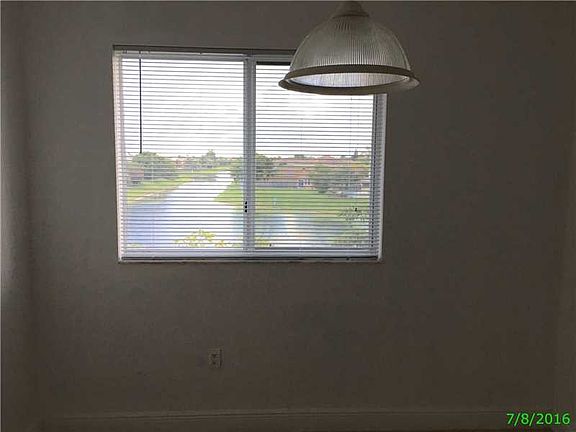 5th image of 20950 SW 87th Ave APT 302