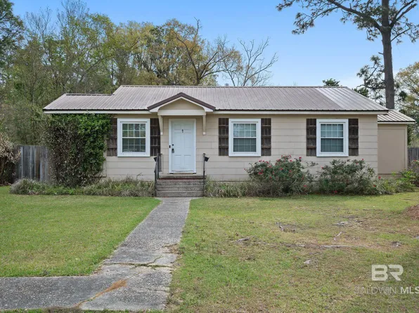 1102 White Ave, Bay Minette, AL 36507