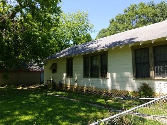 4th image of 4946 Werner Ave