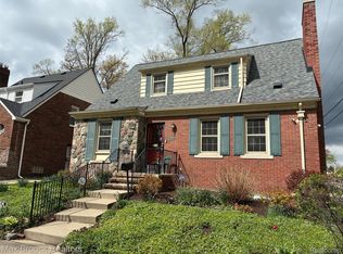 17427 Quincy St, Detroit, MI 48221