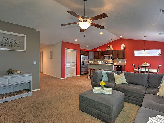 3rd image of 6303 Westport Ln