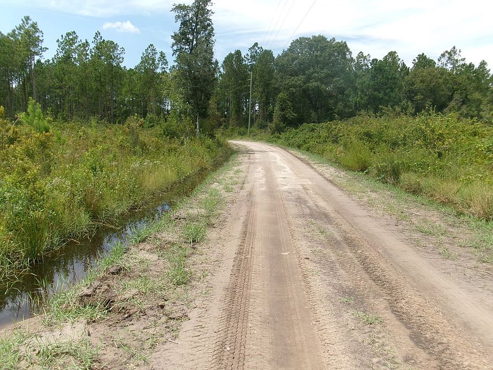2nd image of 2 Herman McClellan Rd