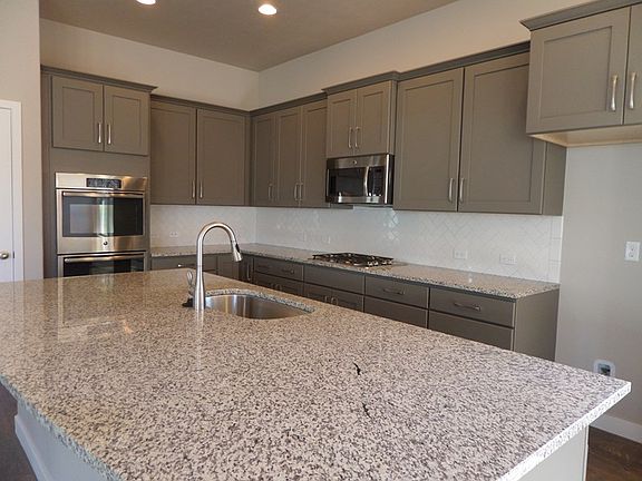 The Escalante - Kitchen