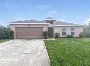 2598 N Biscayne Dr, North Port, FL 34291