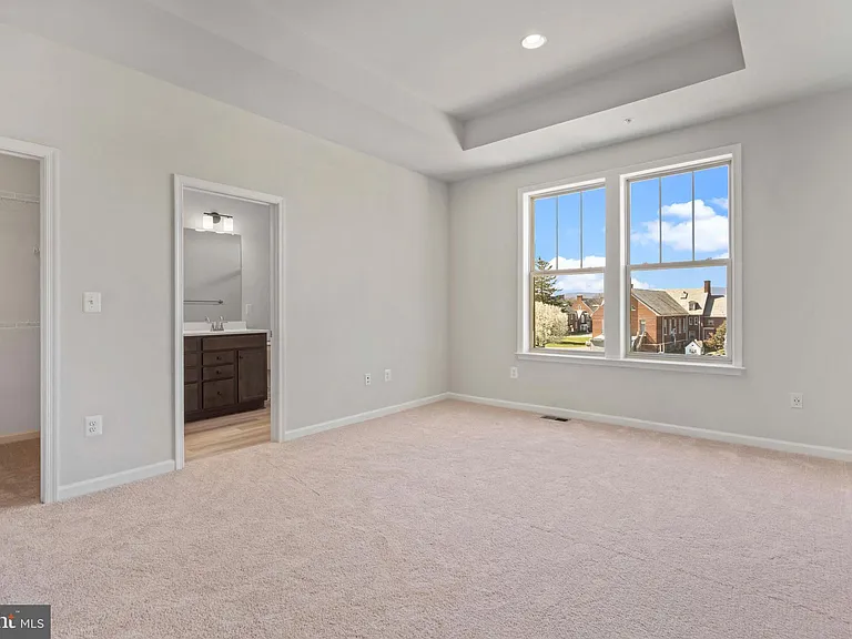 1727 Evansberry Dr — Photo 25