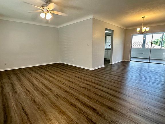 5th image of 1900 NE 29th St APT 2D