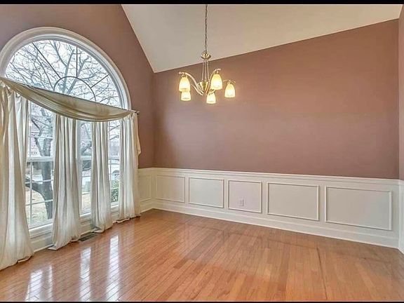 2nd image of 4133 Olivet Dr