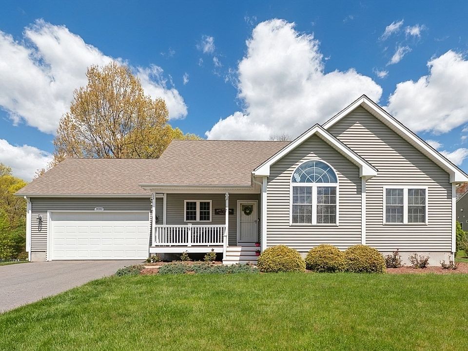 1st image of 3080 Club House Dr