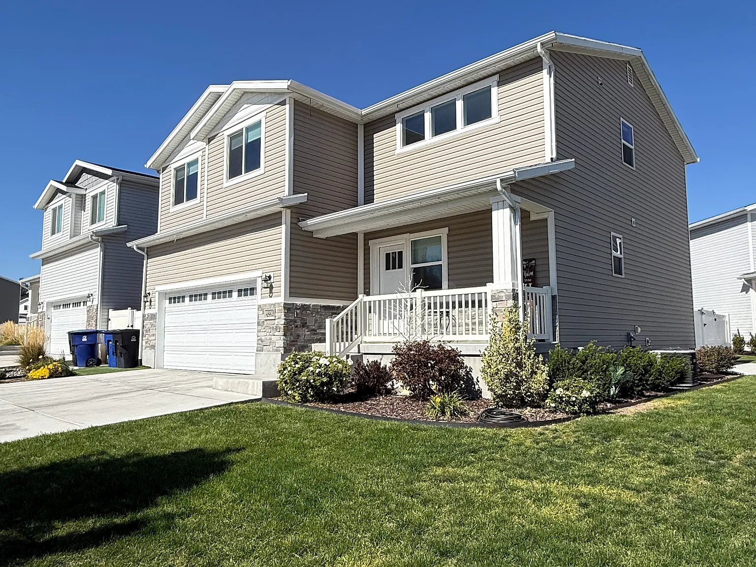 5 bed, 3.5 bath, 3600 sqft, $3,500 — Photo 3
