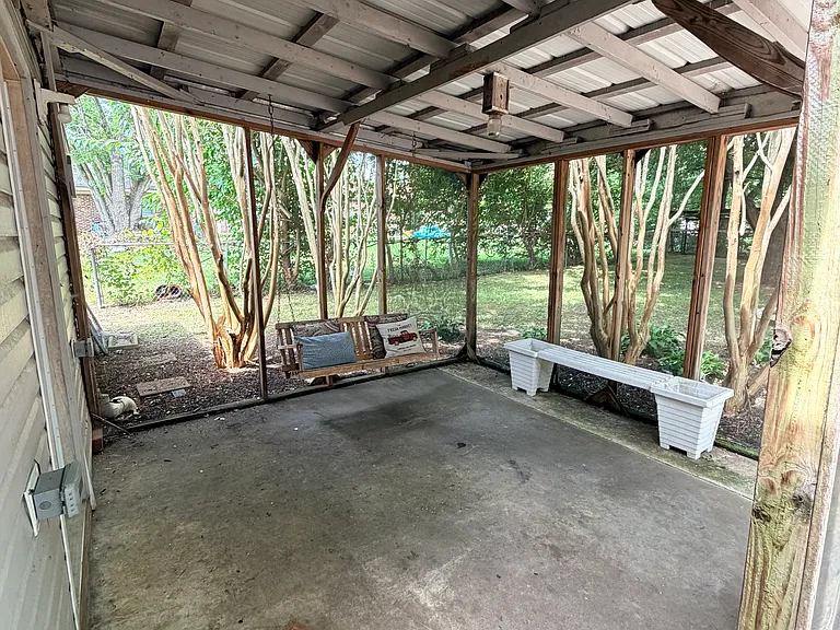 1709 Oak Hill Dr — Photo 20