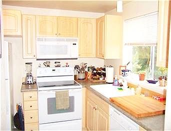 3rd image of 19230 Forest Park Dr NE #238