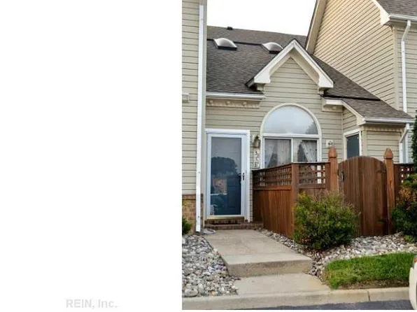 3831 E New Riv, Portsmouth, VA 23703