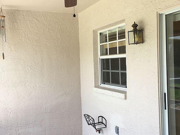 Patio with the ceiling fan