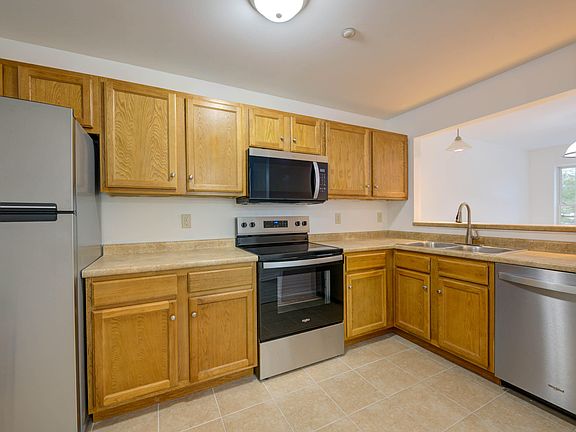 3rd image of 18 Smithwheel Road #63