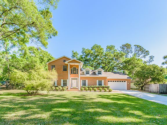 5th image of 13920 Lake Magdalene Blvd