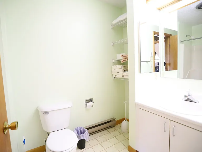 135 Snowood Dr #E4 — Photo 11