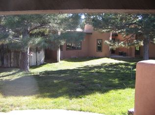 20 Juniper Hill Loop, Cedar Crest, NM 87008
