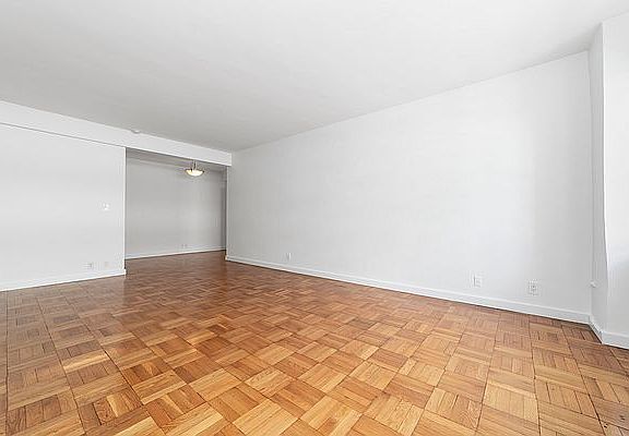 5th image of 210 E 58th St #4CD
