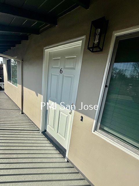 856 Monroe St - Entry_01302026