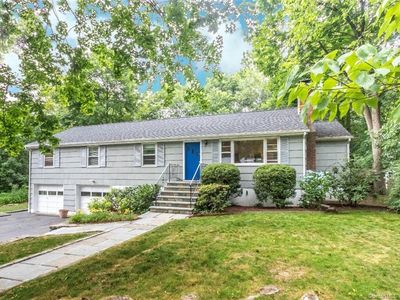 9 Sheffield Rd, Norwalk, CT, 06853