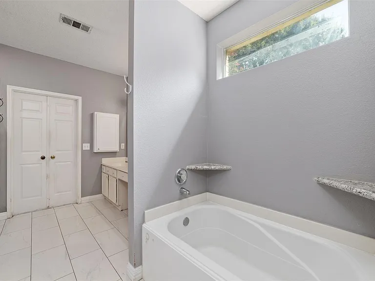 20026 Coyote Ridge Ln — Photo 14