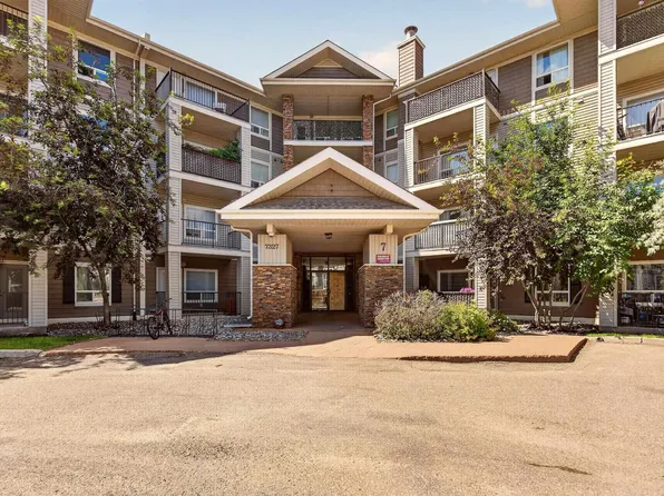 7327 S Terwillegar Dr #7121, Edmonton, AB T6R 0M1