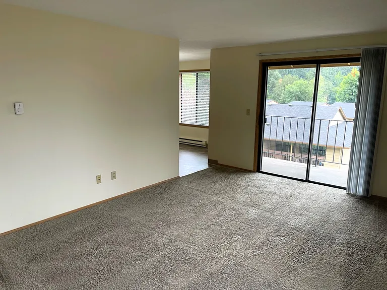Chestnut Place Apartments — Photo 20