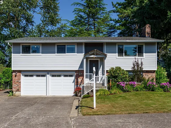 1009 SE Sweetbriar Ln, Troutdale, OR 97060