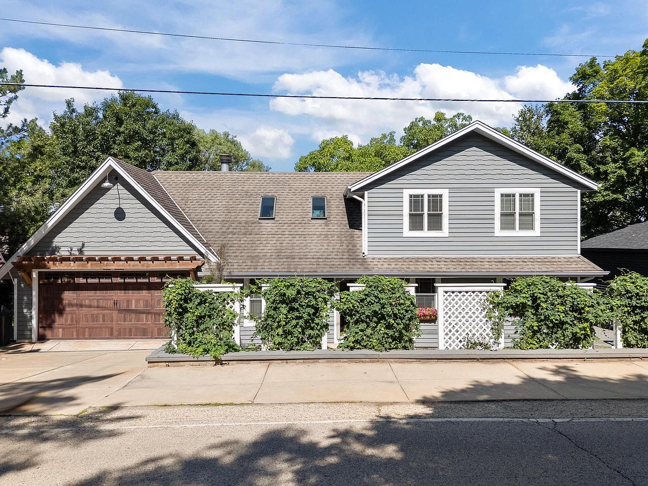 こた W332N6693 County Road C, Nashotah, WI 53058 | Zillow