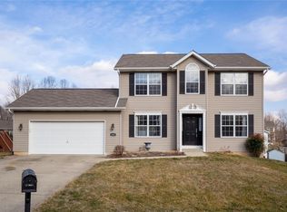 319 Benedictine Ct, O'Fallon, IL 62269