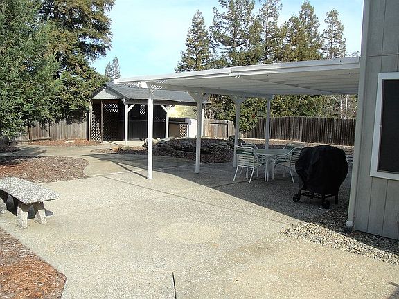 4th image of 3461 Covello Cir
