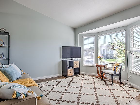 3rd image of 2868 Olive Brook Cir