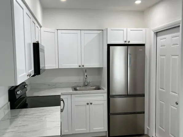 720 SE 16th St APT 2, Fort Lauderdale, FL 33316