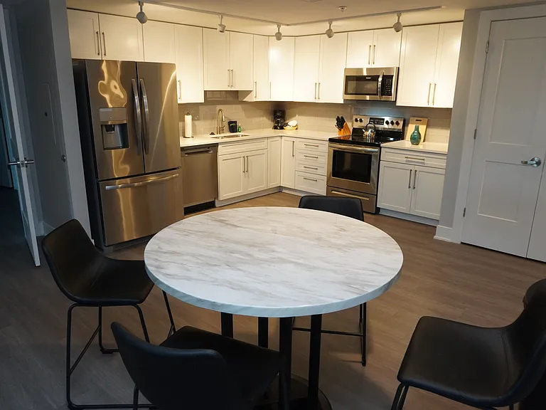 205 Lakeshore Dr #517 — Photo 17