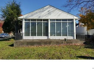 1 Adams Pl, White Plains, NY 10603