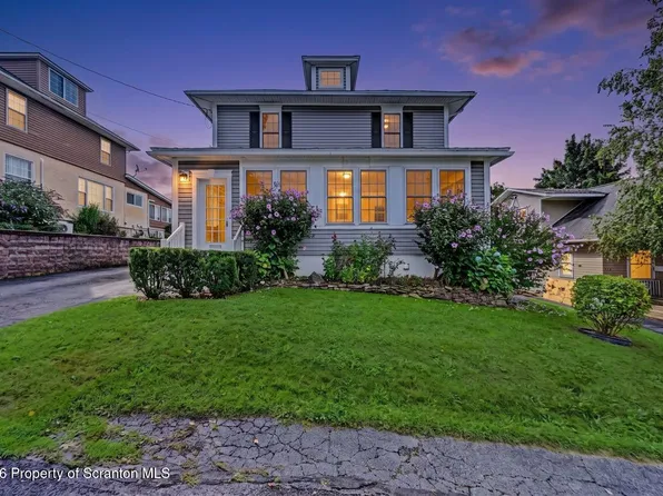 208 Maple Ave, Clarks Summit, PA 18411