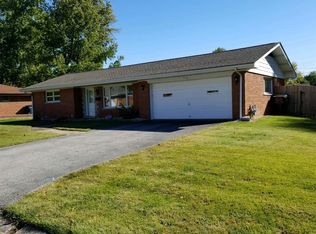 116 Barrington Dr, Belleville, IL 62223