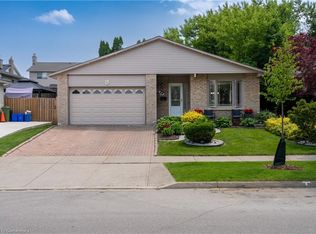 73 Athenia Dr, Hamilton, ON L8J1S4