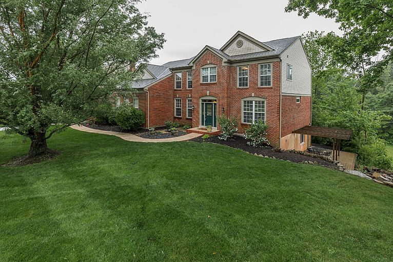 1st image of 1633 Creekview Dr