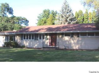 3425 32nd Street Ct, Rock Island, IL 61201