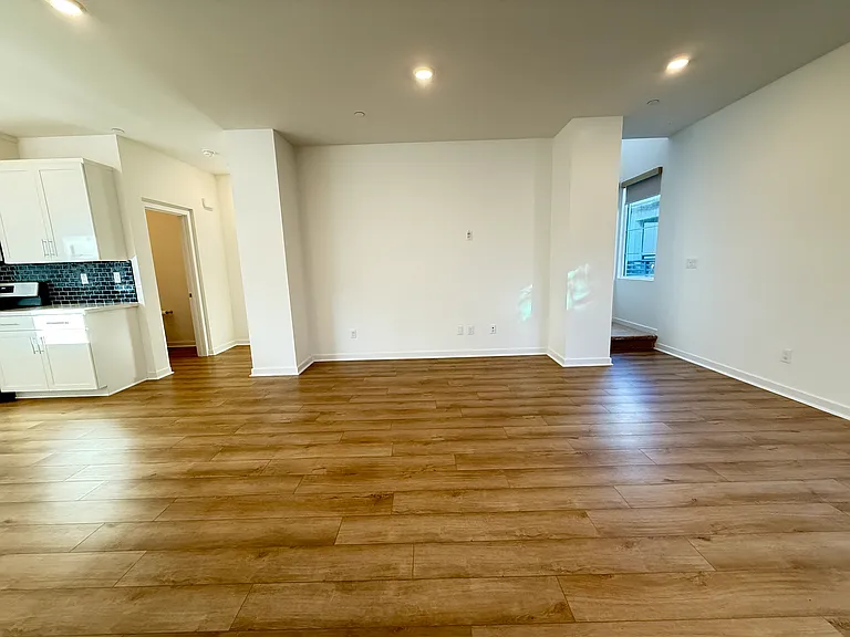 4499 S Grant Paseo — Photo 3