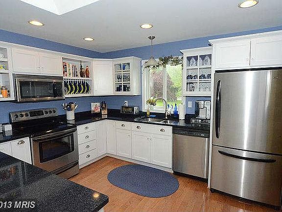 2nd image of 1309 Lavall Dr